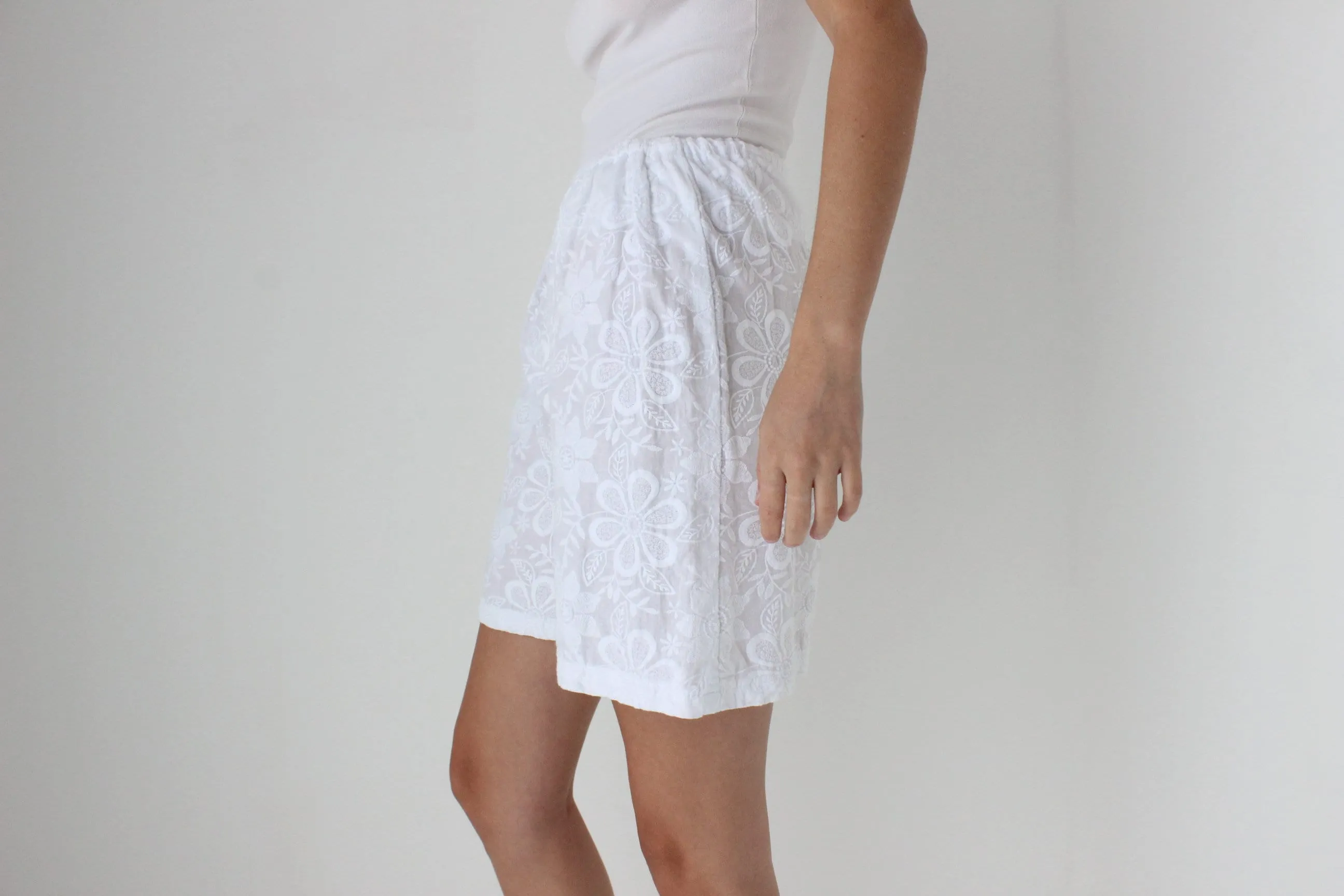 80s Handmade Flower Textured Shorts