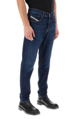 d-fining' jeans with tapered leg