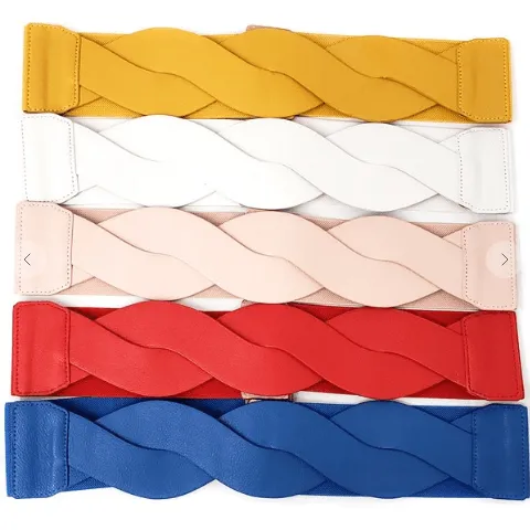 Twisted Elastic Belt